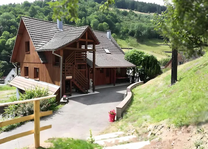 Aux Deux Ruisseaux * Le Bonhomme