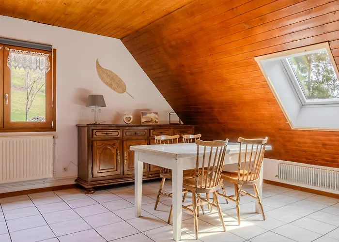 Aux Deux Ruisseaux Hébergement de vacances *
